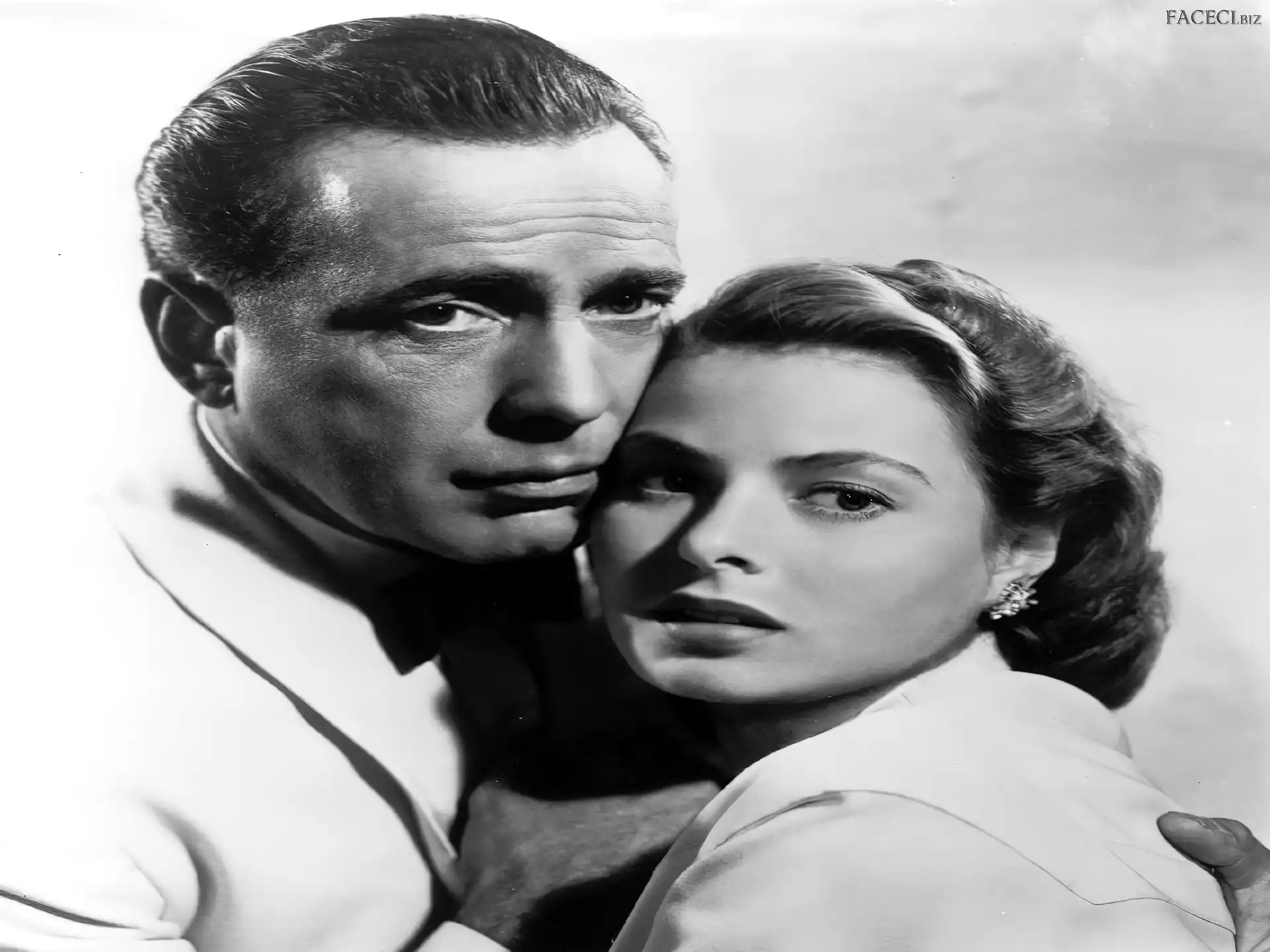 Casablanca, Ingrid Bergman, przytuleni, Humphrey Bogart