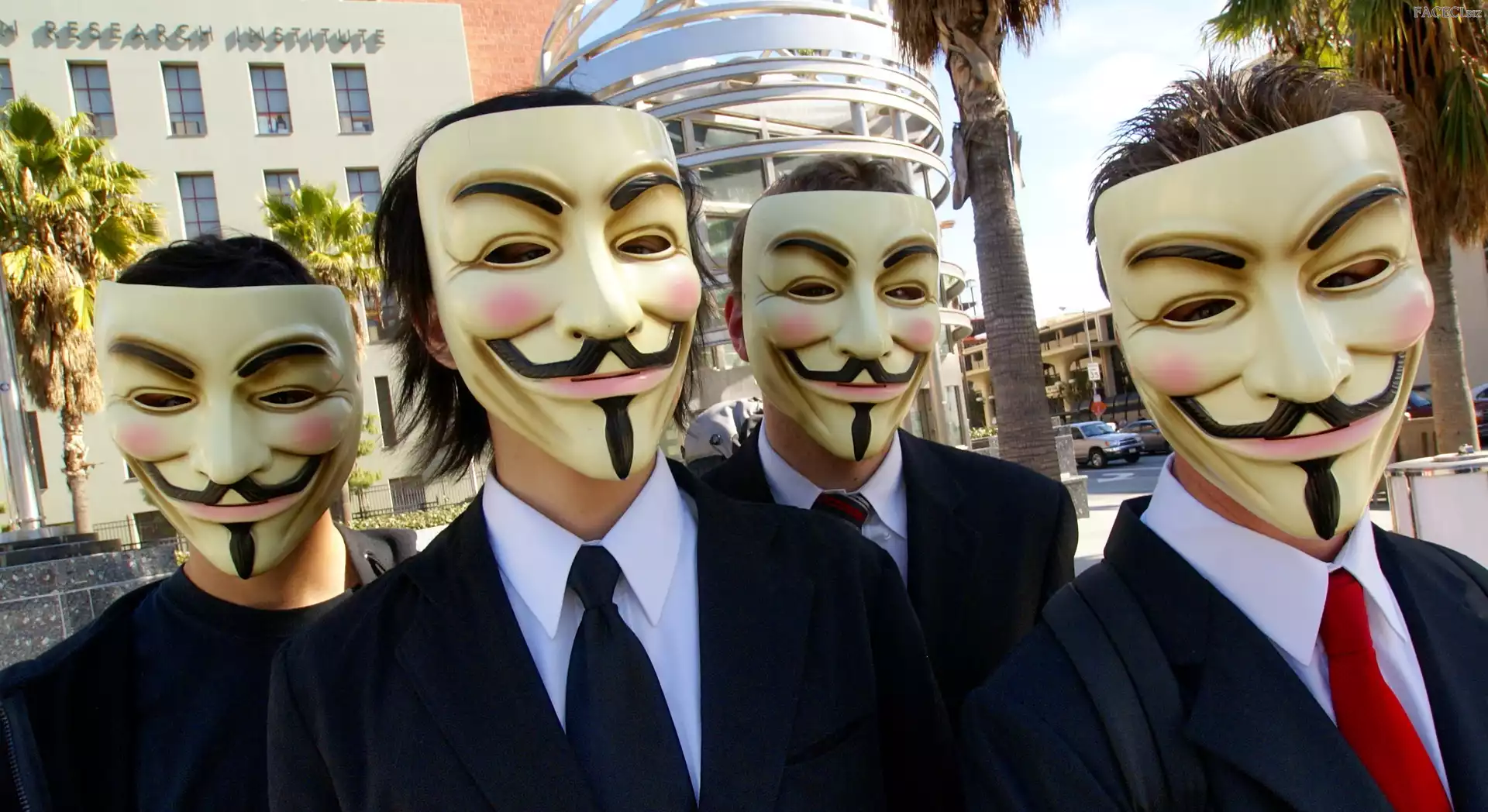 Maski, Maska Guya Fawkesa, Mężczyźni, Anonymous